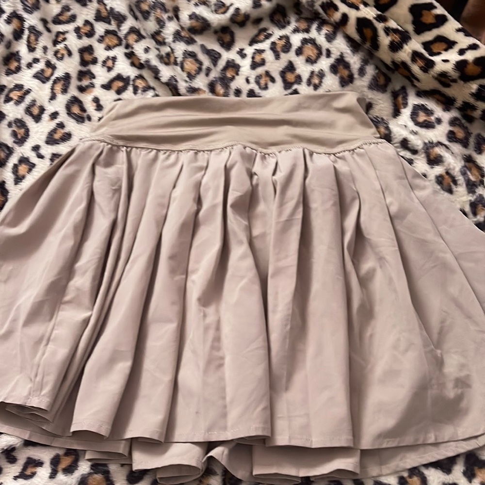 tan skirt